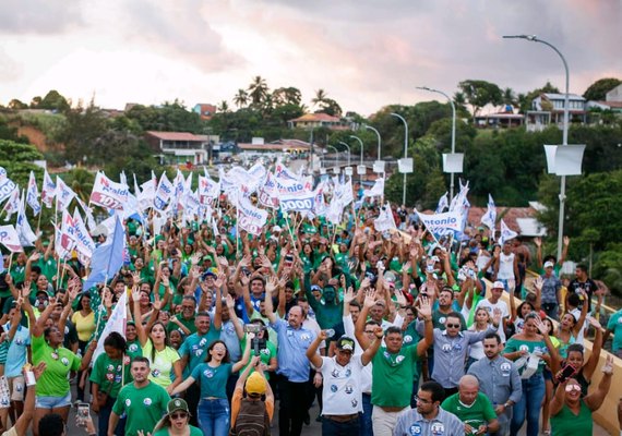 Caravana Pra Frente Alagoas reafirma potencial de Rui Palmeira em Maceió