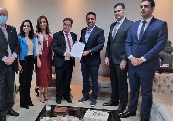 Executivo recebe PL para criação do Sistema Estadual de Prevenção e Combate à Tortura