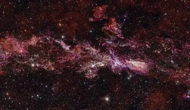 Imagem feita no centro da Via Láctea mostra detalhes de buraco negro