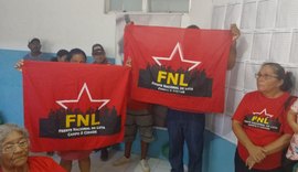 Habitação é ocupada por manifestantes sem-teto em Maceió