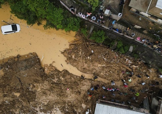 Assista: sirenes voltam a tocar em nove regiões de Petrópolis