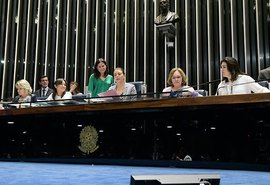 Senado já aprovou mais de 20 projetos em favor das mulheres