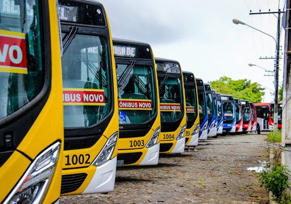 JHC veta PL que regula acúmulo de função de motorista e cobrador