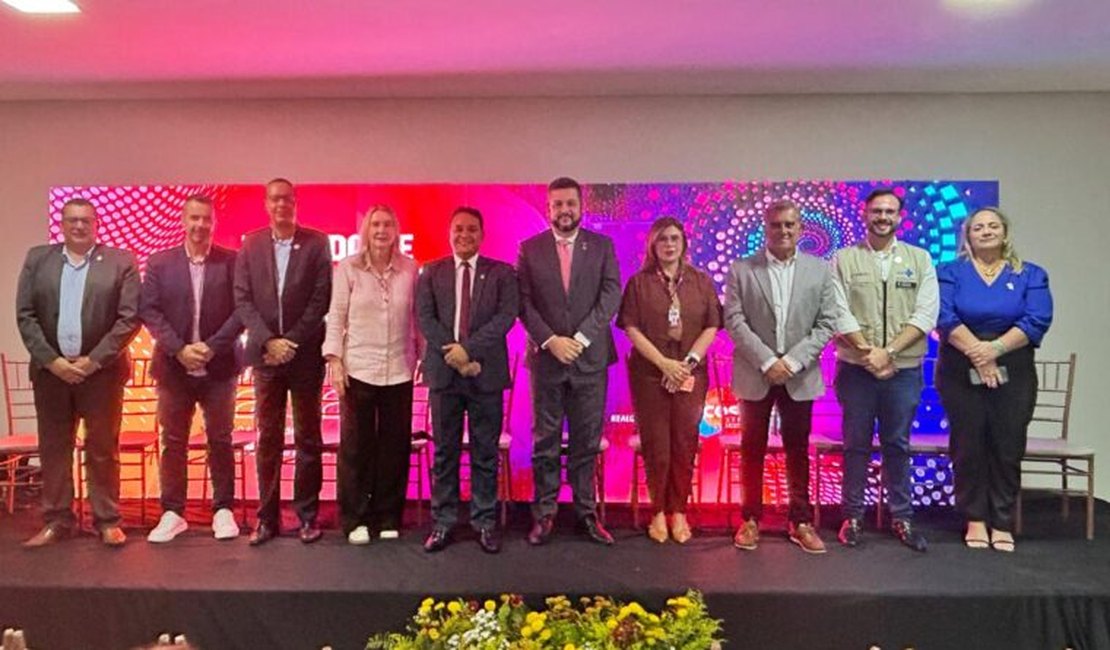 Secretários de Saúde de AL participam de evento promovido pelo Cosems/AL durante três dias na Barra de Santo Antônio