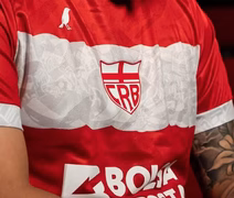 CRB apresenta linha de uniformes 2026 em evento