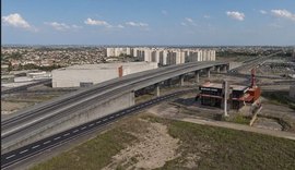 Renan promete viadutos para destravar trânsito no Benedito Bentes e Litoral Norte