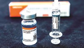 Anvisa suspende temporariamente teste da vacina Coronavac