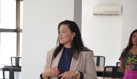 Secretária Aline Rodrigues participa da Jornada da Transformação Digital pr