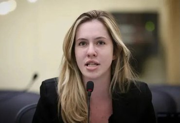 ALE aprova projeto que dá voz à comunidade sobre progressão escolar