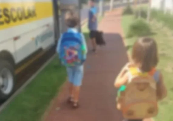 Assistente social que abordou crianças antes de elas pularem do 2º andar é investigada