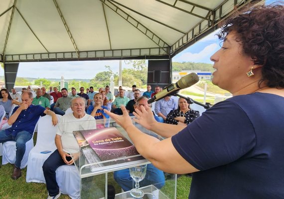 Escritora paulista escolhe Pindorama como local para lançamento de livro