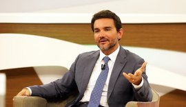 Ministro do Turismo, Celso Sabino, vai pedir demissão após pressão do partido