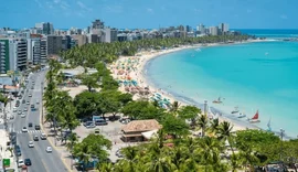Feriado da Consciência Negra em Maceió deve ter céu carregado e chance de chuva