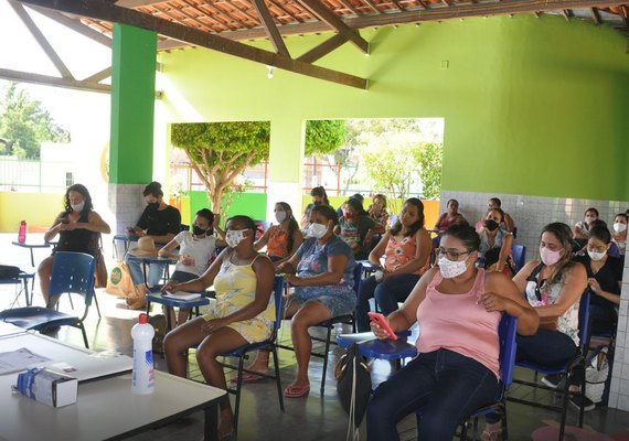 Piranhas/AL oferta cursos para mulheres em situação de vulnerabilidade social