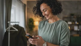 Brasileiros associam prosperidade a bem-estar emocional, espiritual e social, aponta estudo