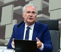 Renan Calheiros analisa proposta alternativa do governo sobre dívidas rurais