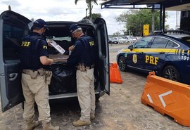 Homem com 7.500 cigarros paraguaios é preso pela PRF em Alagoas