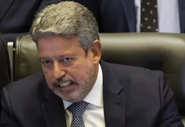 Pesquisas internas deixam Lira preocupado com seu futuro político
