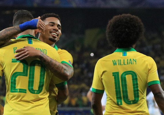 Brasil vence jogo contra Argentina por 2x0