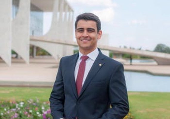 JHC  faz elogios a ato de Rui Palmeira