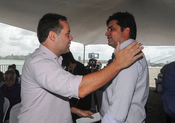 Incrível: Quintella consegue “juntar” Renan Filho e Rui Palmeira