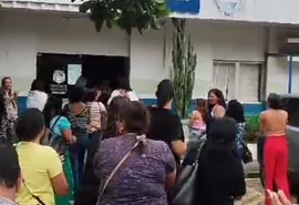 ''Sem valorização': Trabalhadores da educação de Maceió protestam por melhores condições