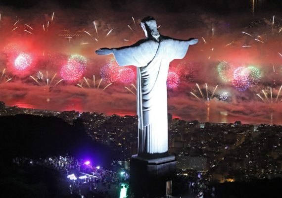 Mesmo com aumento da variante Delta, prefeitura do Rio anuncia planos para festa de réveillon