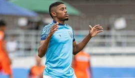 CSA inicia mudanças e atacante pode ser emprestado após eliminações