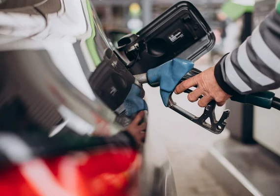 Após redução, gasolina comum pode ser encontrada por R$ 5,09 em Maceió; veja lista de postos