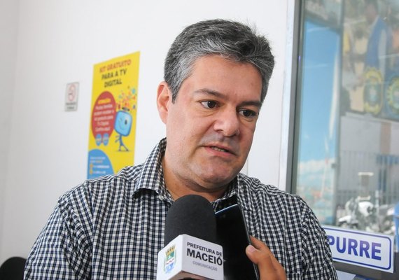 Prefeitura recebe liberação de área para construção de casas