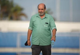 Lumário Rodrigues admite conversas e não descarta voltar à gestão do CSA