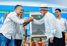 Renan Filho fala como estadista e sela aliança com Lula em Maceió