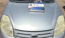 Homem é preso com carro furtado em feira de trocas de Arapiraca