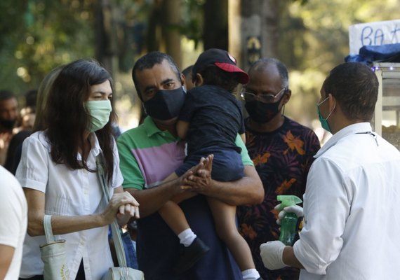 Brasil chega a 112.304 mortes por Covid-19