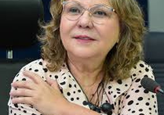Tereza Nelma é a única mulher alagoana no congresso e deve bater de frente com Bolsonaro