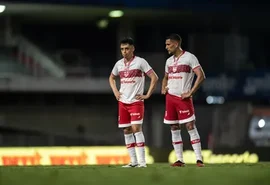 CRB enfrenta América-MG em duelo decisivo pela Série B