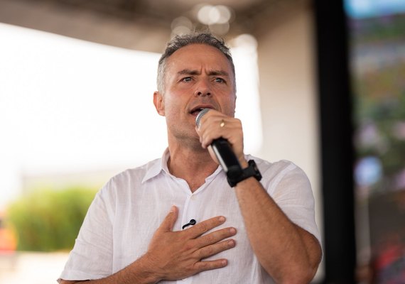 Renan cobra esclarecimentos sobre recursos do Iprev no Banco Master