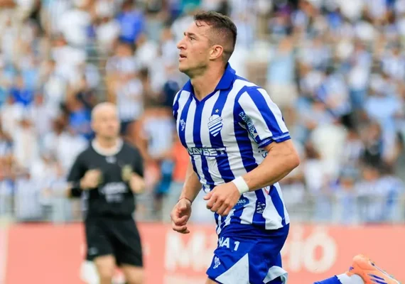 CSA informa que Ronaldo Mendes fará exames após sentir o joelho em clássico