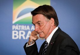 Câmara de Maceió concede título de cidadão honorário ao presidente Bolsonaro