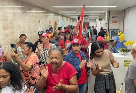 Contra indicação de Lira, movimentos mantém ocupação do Incra em Maceió