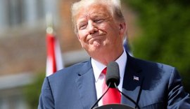 Trump declara emergência nacional para construir muro na fronteira