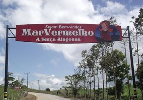 Escolas de Mar Vermelho retomam aulas presenciais