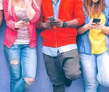 Por que redes sociais viciam e como recuperar equilíbrio no dia a dia