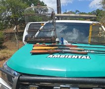 Homem é preso com armas de caça e aves silvestres em Belém, Alagoas