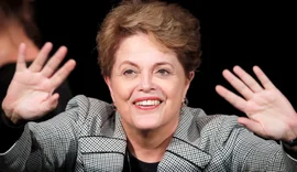 Dilma Rousseff passa mal e é internada em Xangai