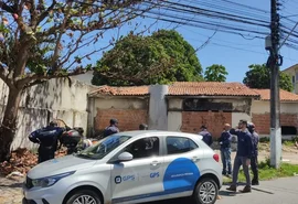 Homem morre eletrocutado em telhado de casa de bairro desabitado de Maceió