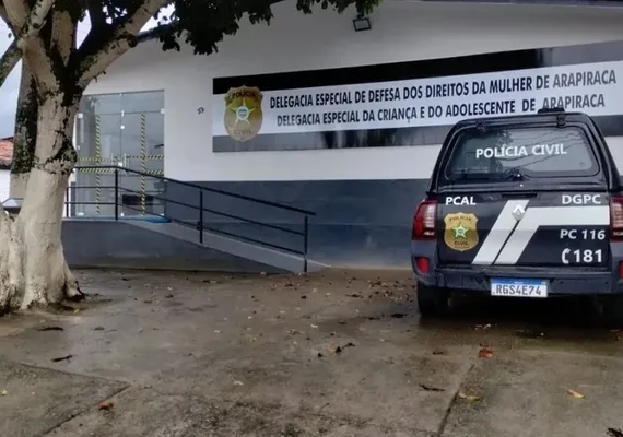 Após esposa instalar câmeras em casa, médico é indiciado por estuprar filha de 3 anos