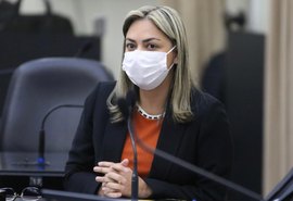 Flávia Cavalcante solicita perfuração de poços artesianos na Região Norte de AL