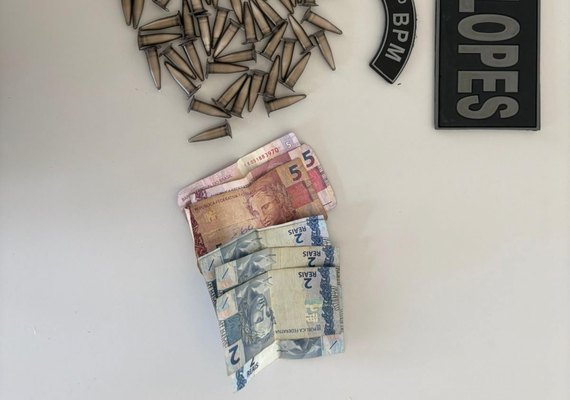 Polícia Militar apreende drogas e prende foragido da Justiça em Arapiraca