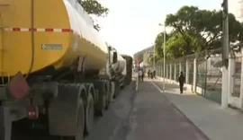 Protesto fecha acesso ao Porto durante chegada de cruzeiro com milhares de turistas